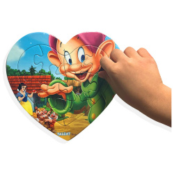 Heart Cartoon Puzzle Board - Snow White