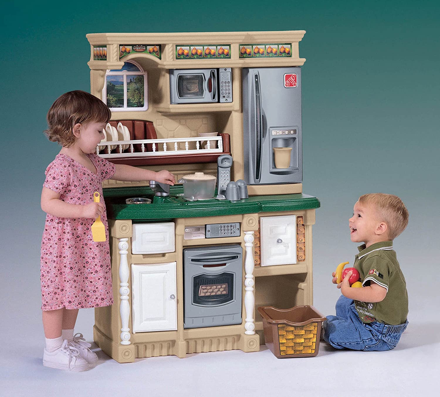 Step 2 lifestyle sales custom kitchen playset