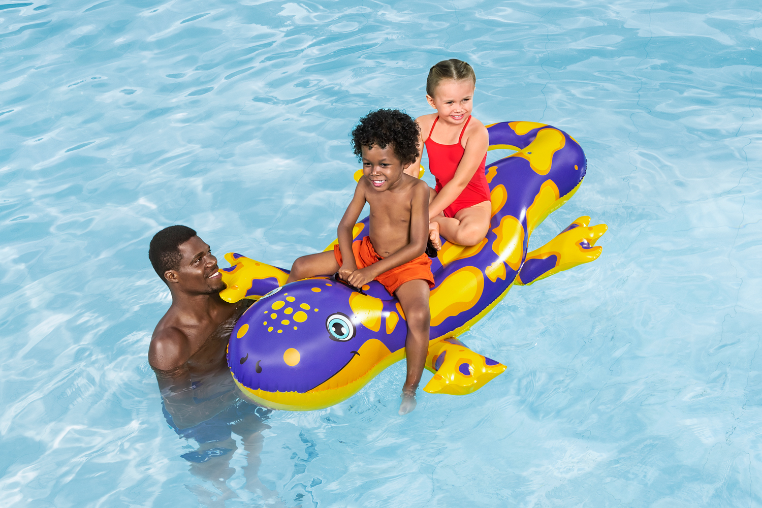 Inflatable Splashing Salamander™ Pool Float Ride-On