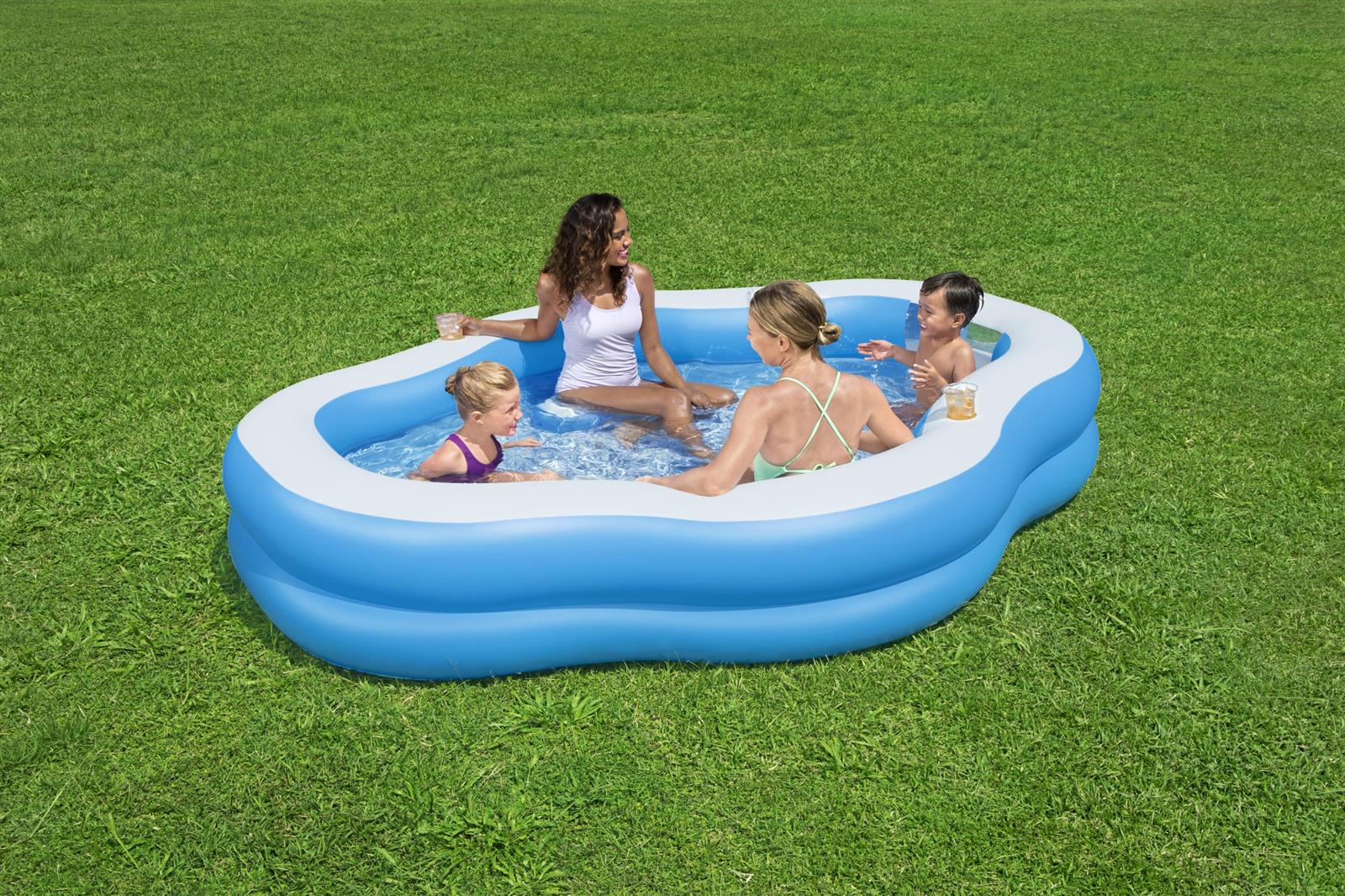 Splash View™ Family Pool With Side Window